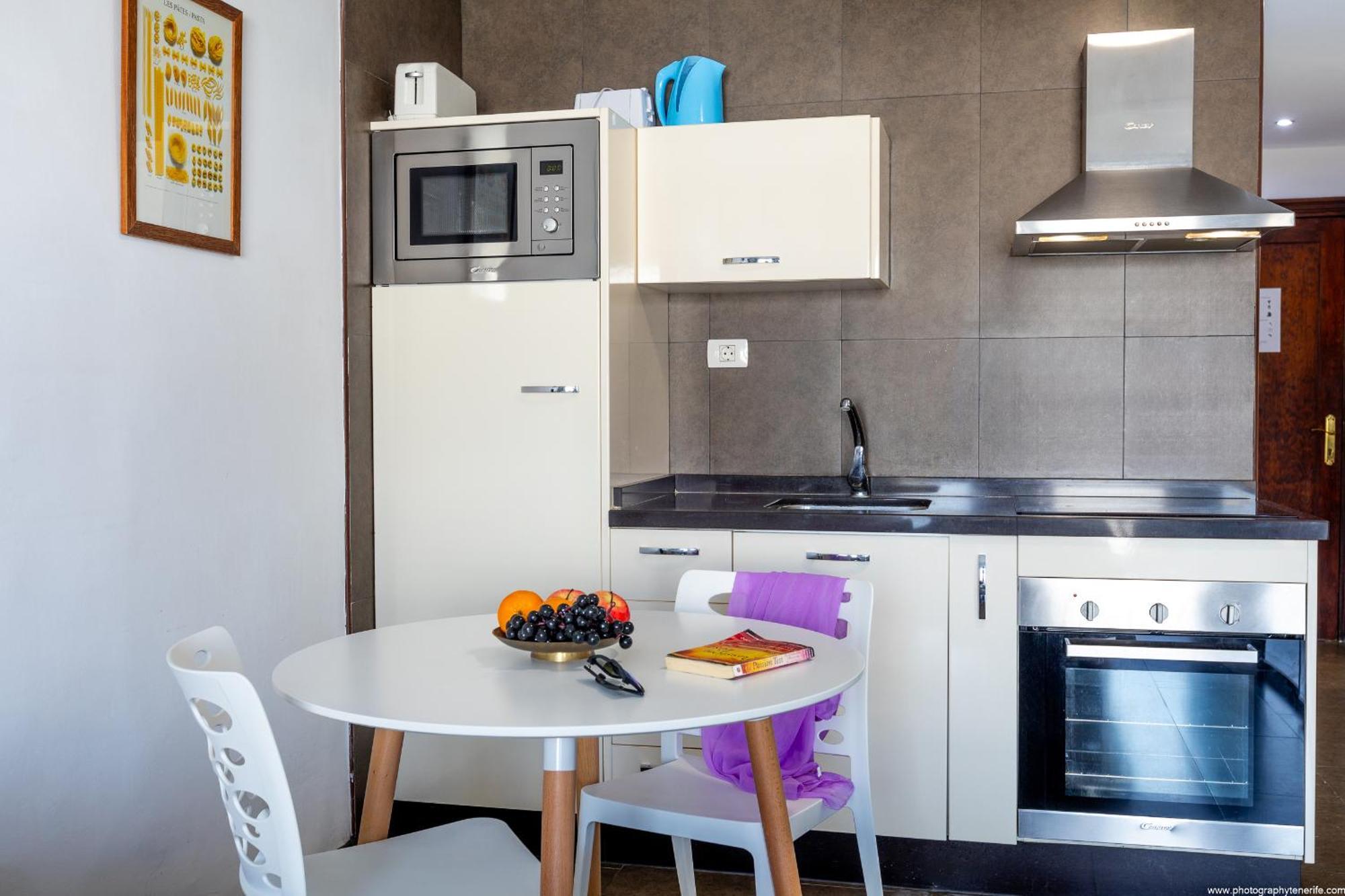 603 Comodoro Studio Beach Front Лос Кристианос Экстерьер фото