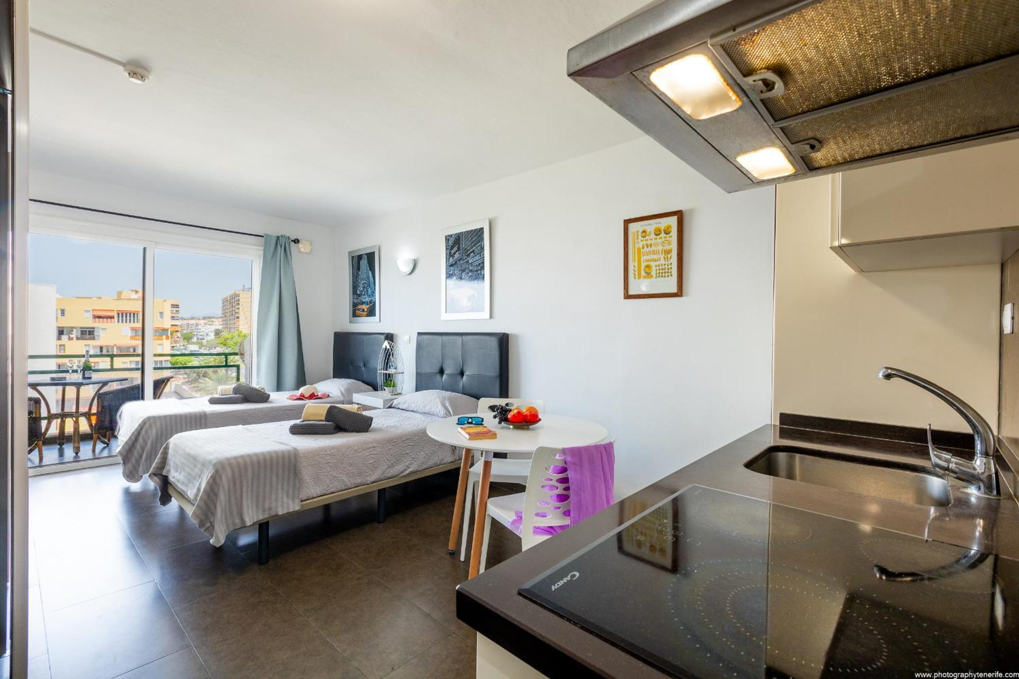 603 Comodoro Studio Beach Front Лос Кристианос Экстерьер фото